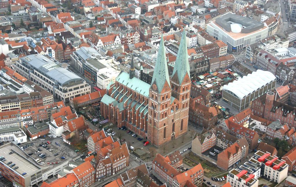 Luebecker Ganghausperle Smart Appartement Buitenkant foto