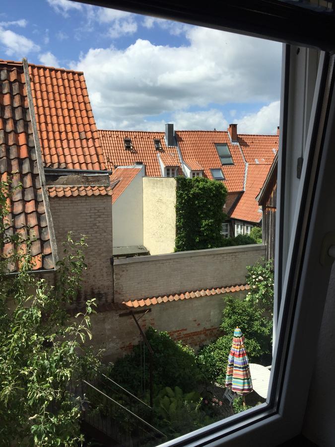 Luebecker Ganghausperle Smart Appartement Buitenkant foto